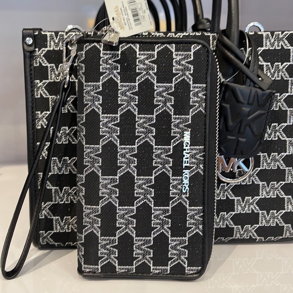 Michael Kors Jet Set Travel Large Phone Case Wristlet Wallet MK Black Multi - Picture 12 of 16